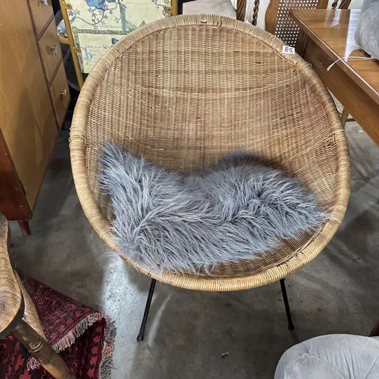 Original Wicker coolie chair (some damage)