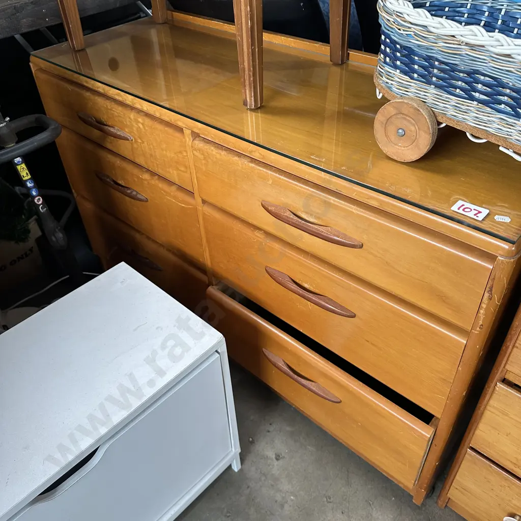 Rimu low boy with glass Image 1++