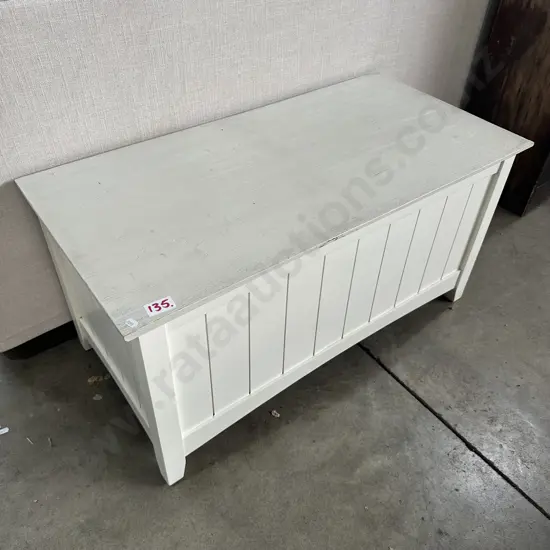 Blanket box and modern reading lamp