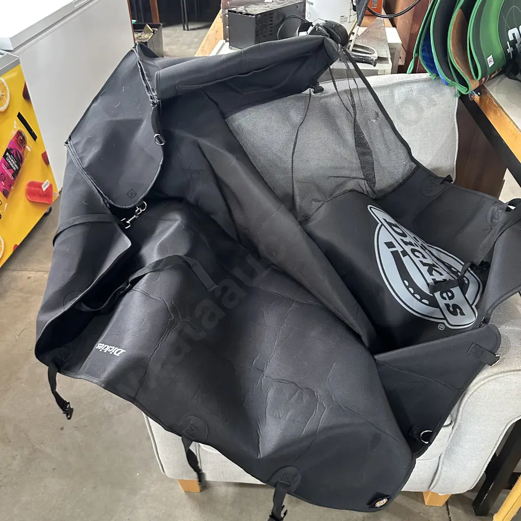 Rare seat animal protector by Dickies Image 1++
