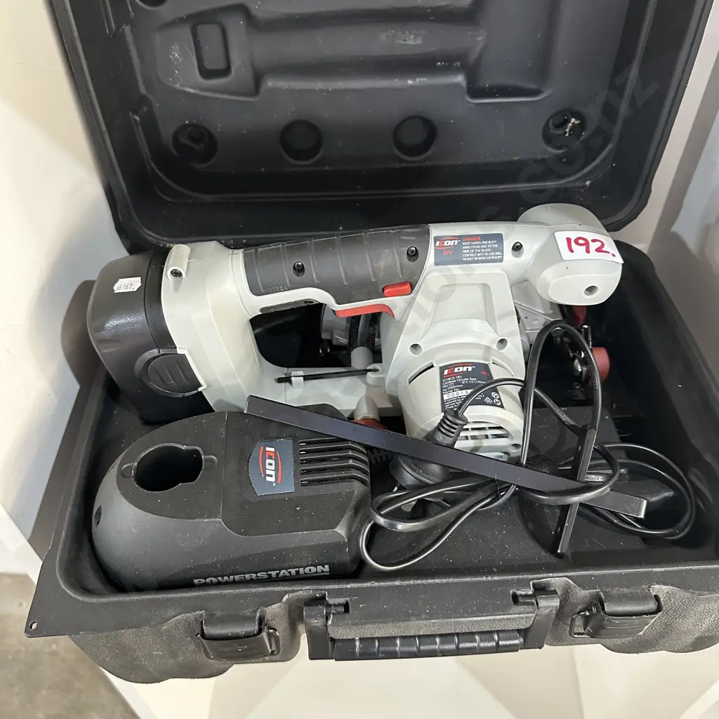 cordless circular saw Image 1++