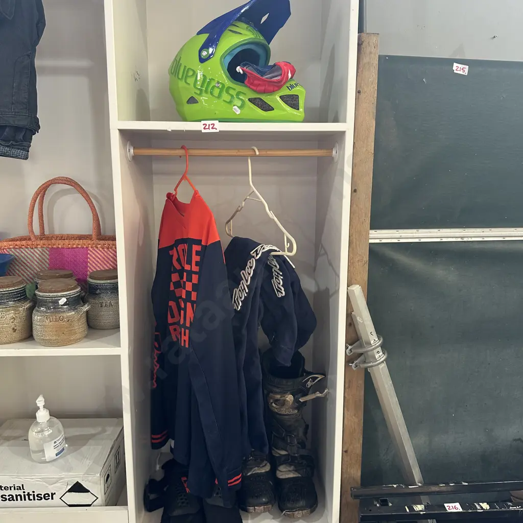 motobike and mtb gear Image 1++