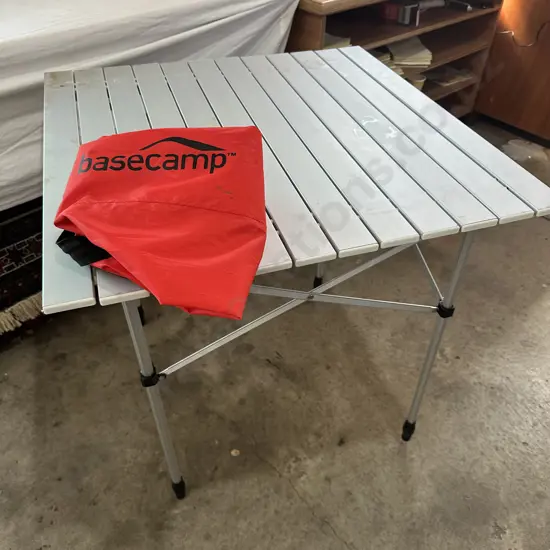 camping bed & base camp picnic table (2pics)