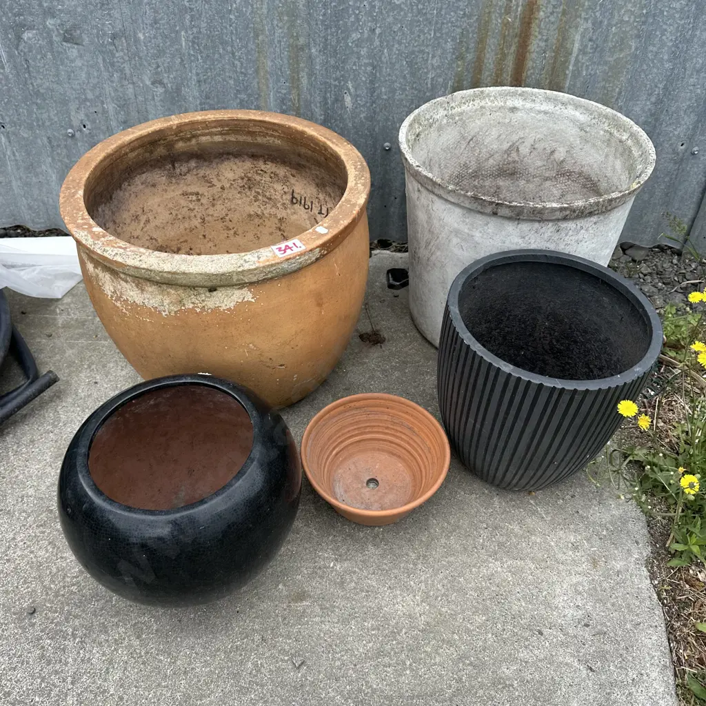 5 Planters Image 1++