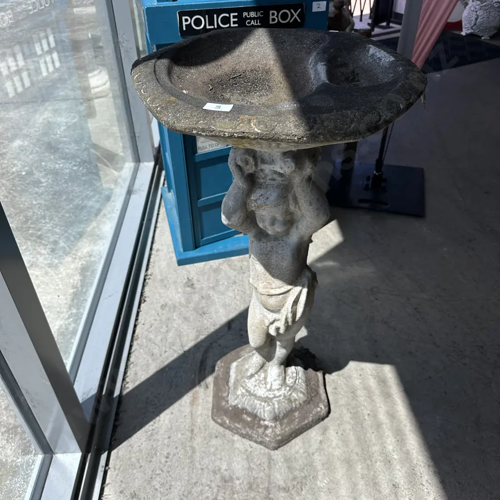 Early concrete 2pc birdbath 860mm Image 1++