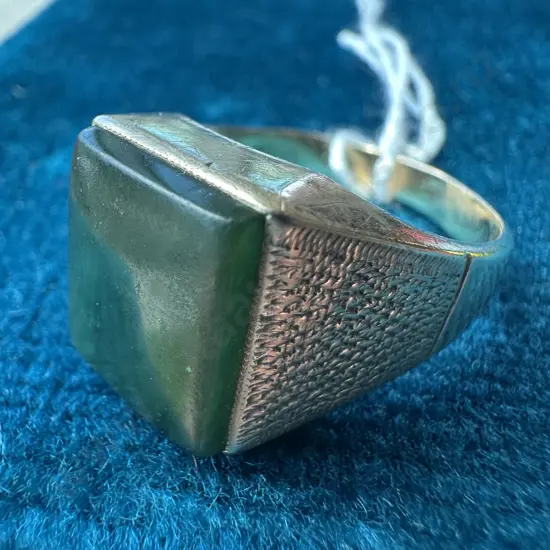 9ct Gold signet Greenstone ring