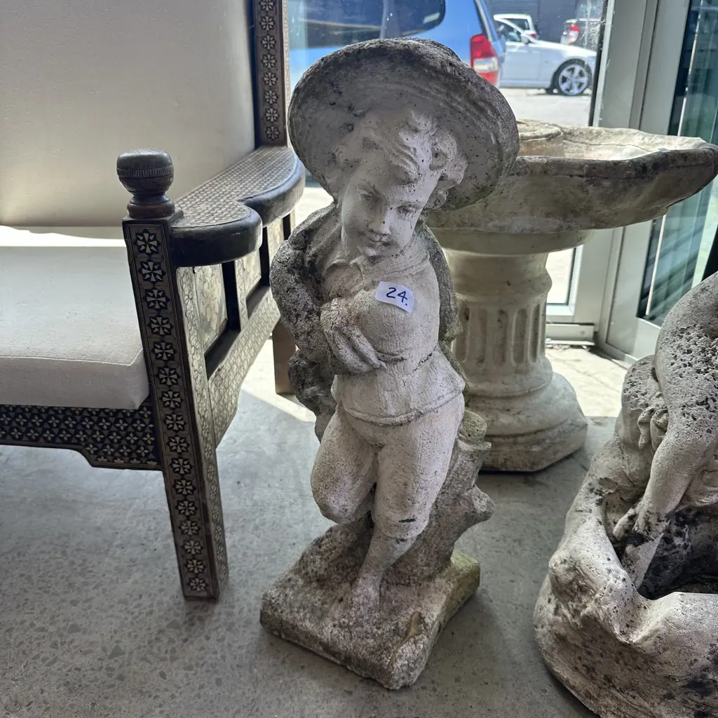 70cm concrete garden statue Image 1++