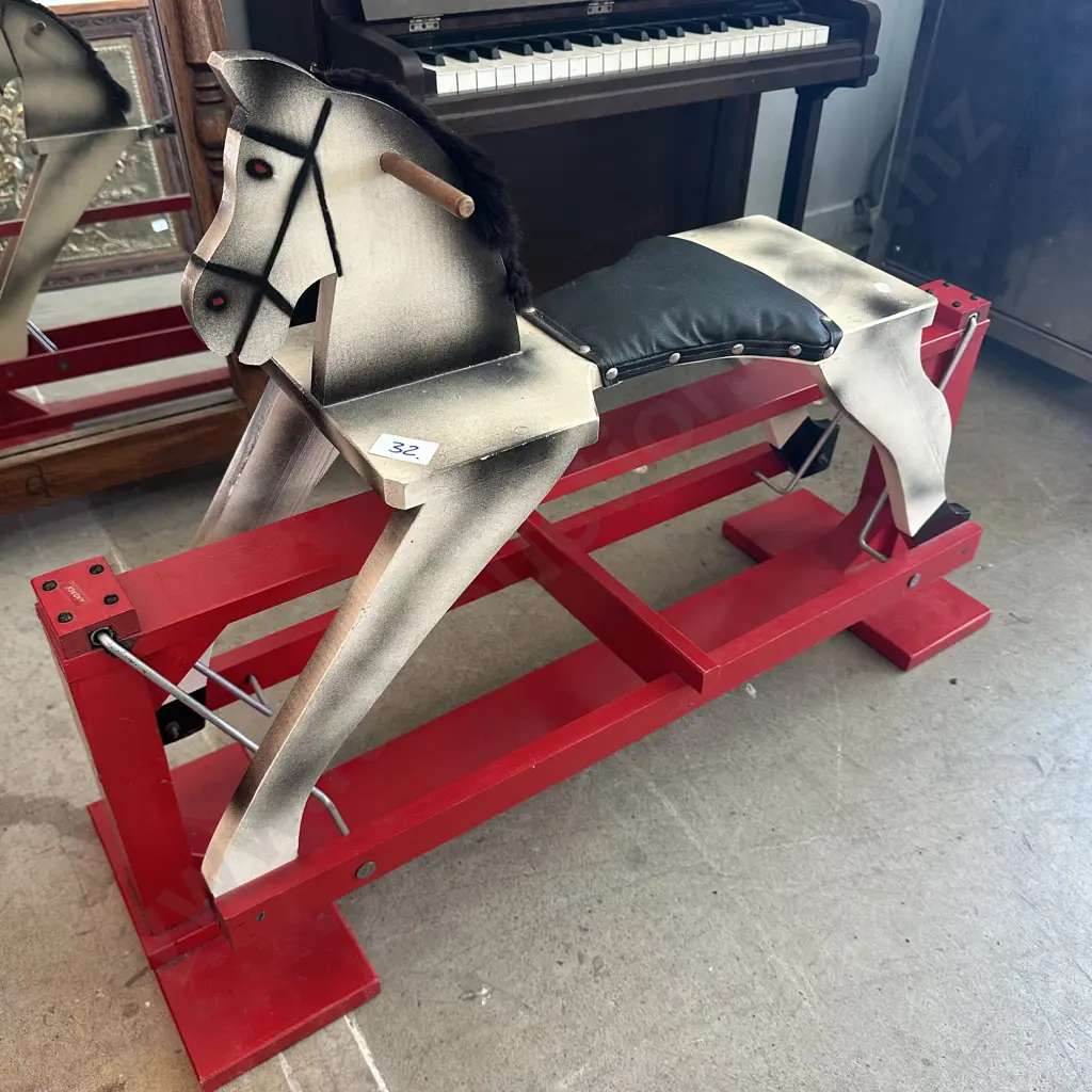 Excellent condition vintage rocking horse Image 1++