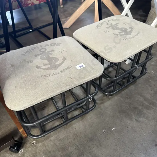 Pr tubular base stools