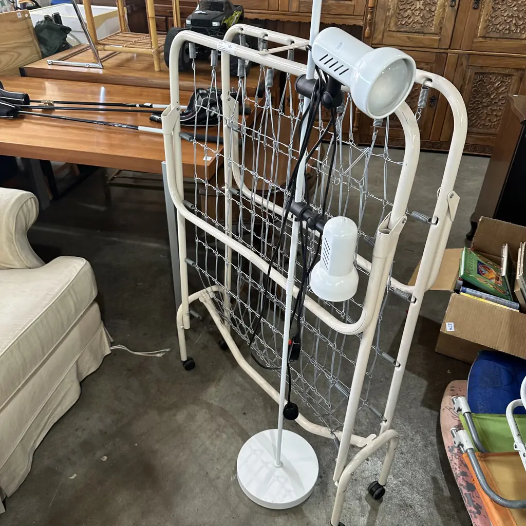 lamp and rollaway base Image 1++