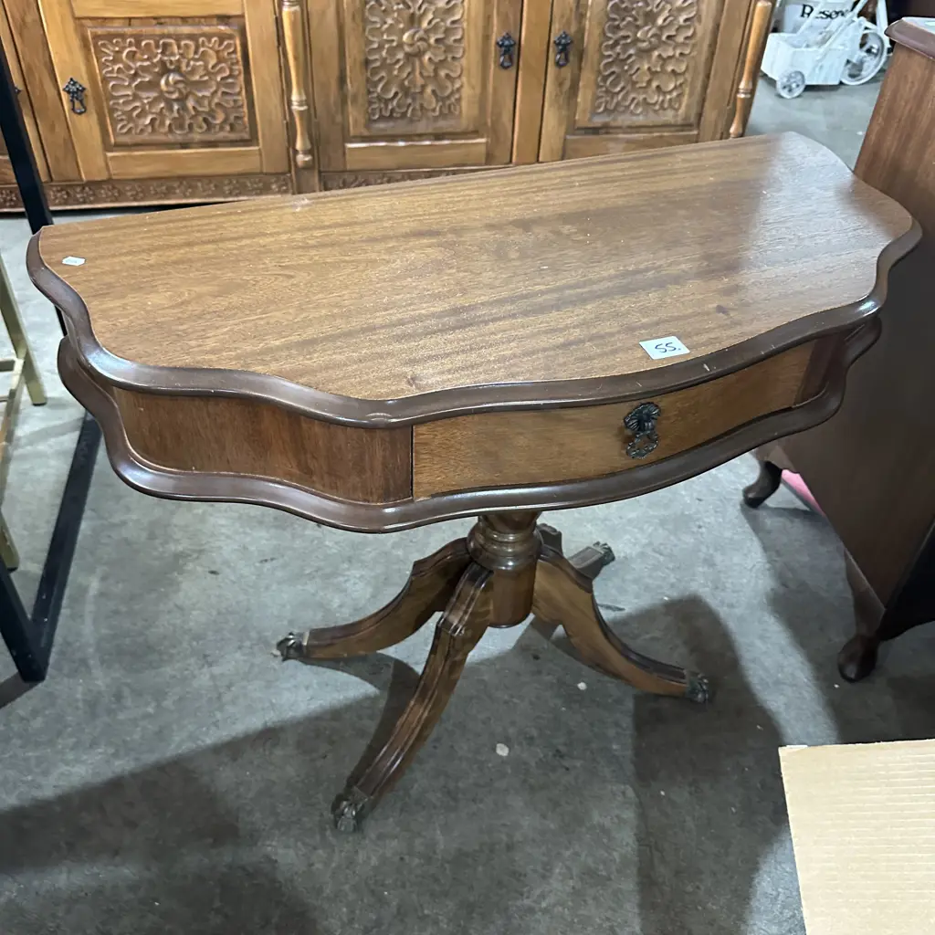 hall table Image 1++