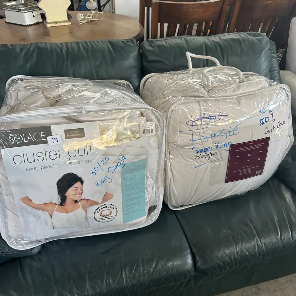 2 x King single duvet 80/20 Image 1++