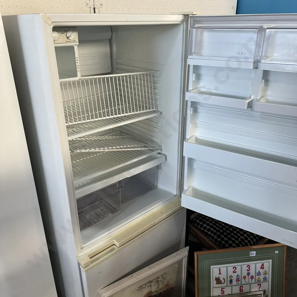 fridge freezer Image 1++