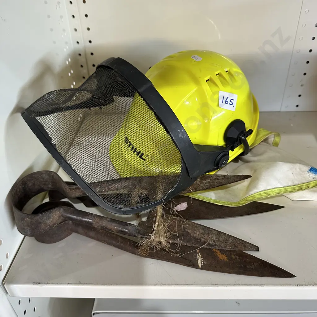 2 pr shears and saftey hat Image 1++