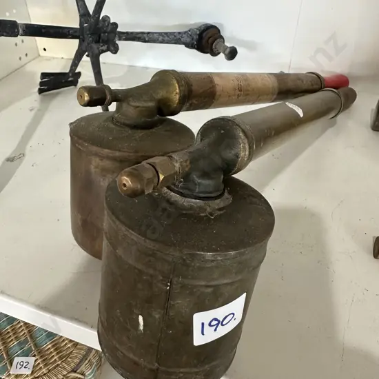 2 brass sprayers