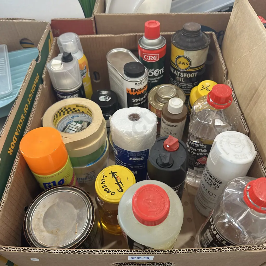 Box of painting products and accessories. Image 1++