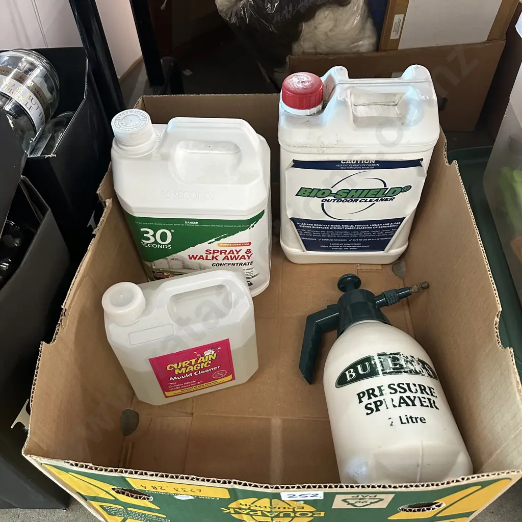 30 seconds, Bio-Shield, mould cleaner and sprayer. Image 1++