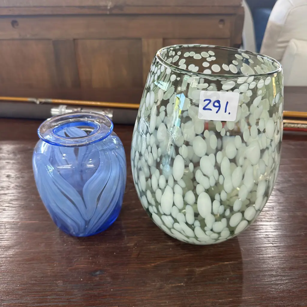 Two art glass vases Image 1++