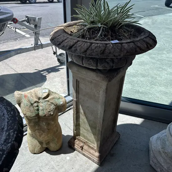 2pc column planter