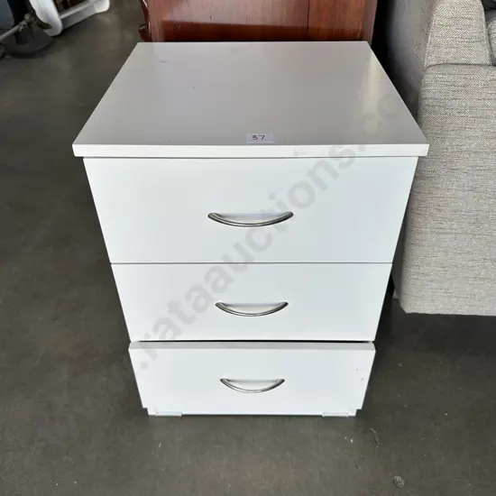 3 draw bedside