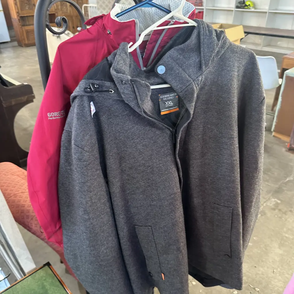 Icebreaker Merino XXL jacket Image 1++