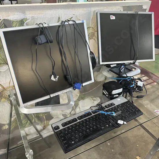 HP monitors, box and keyboard
