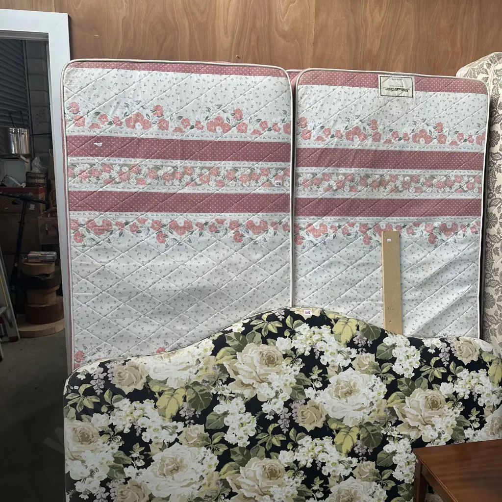 Pr single beds (1 base not matching) Image 1++