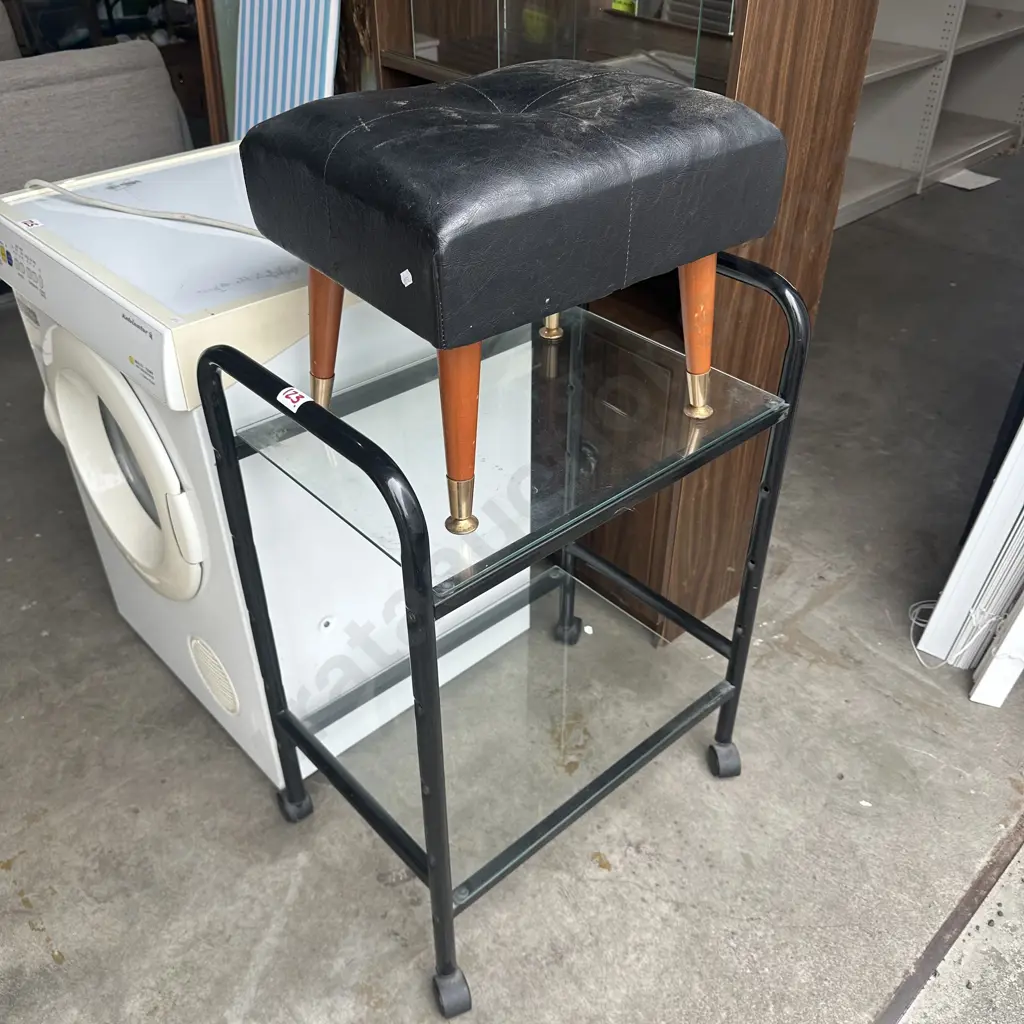 trolley and foot rest Image 1++