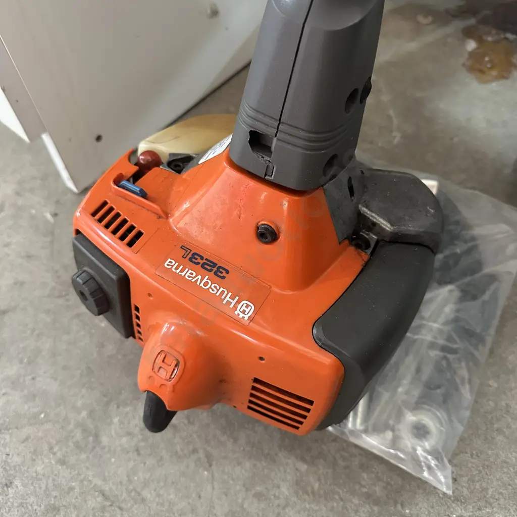 Husky petrol trimmer - fully serviced Image 1++