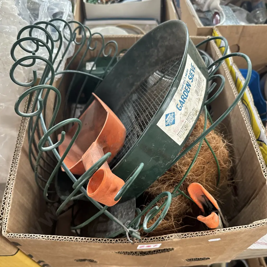 garden items Image 1++