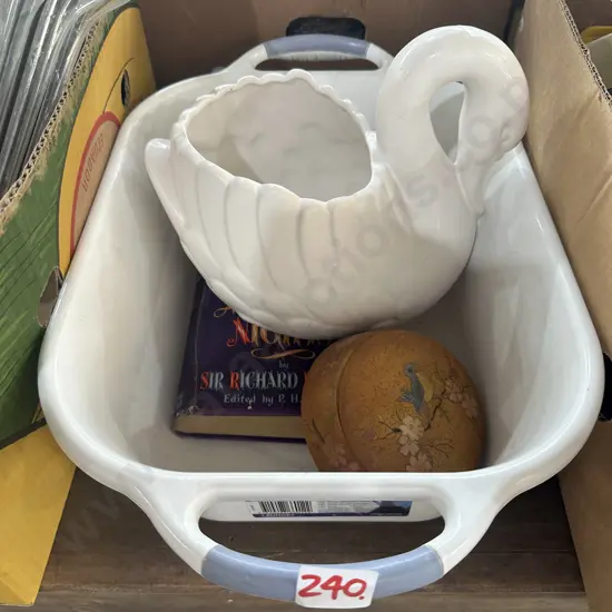 swan, trinket box etc