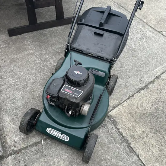 mower- working