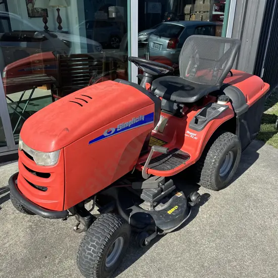 Simplicity ride on mower, well serviced.