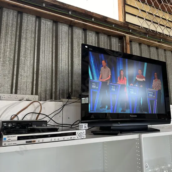 36inch Panasonic TV plus DVD