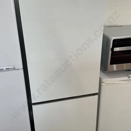 Samsung Fridge Freezer- very tidy