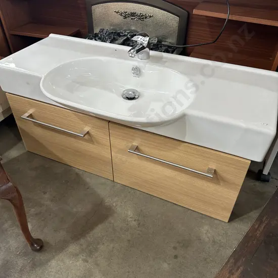 Wall hung vanity unit