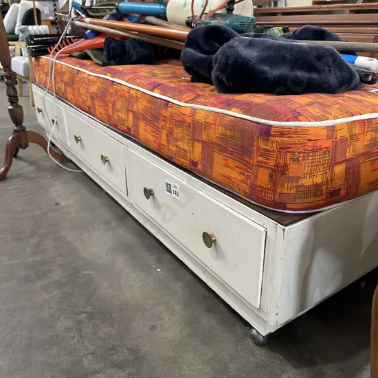 Small divan bed