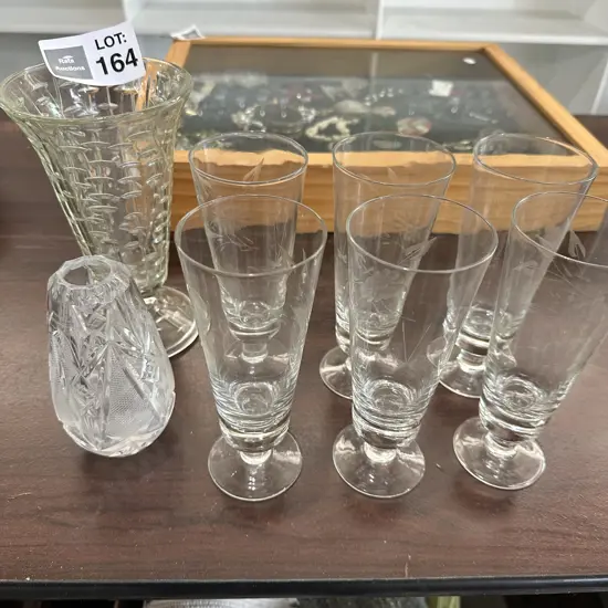 Vintage glass set plus 2 vases