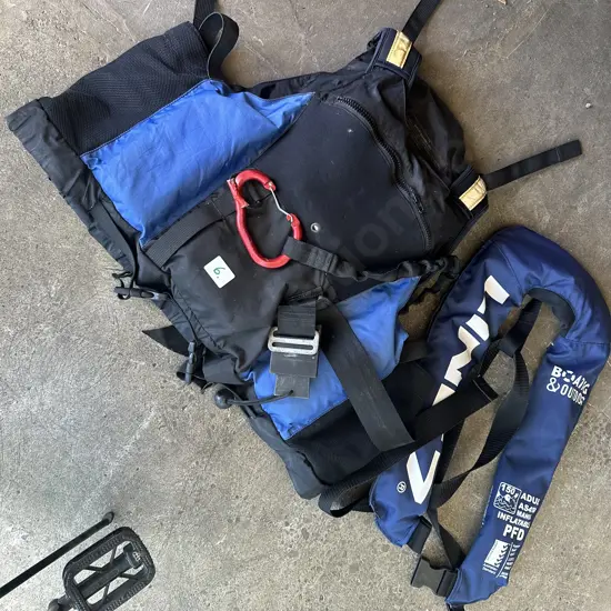 Macpac McTwist buoyancy vest size L & Line7 PDF 2016