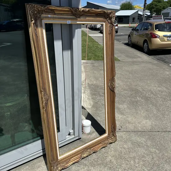 large frame 1500 x 850