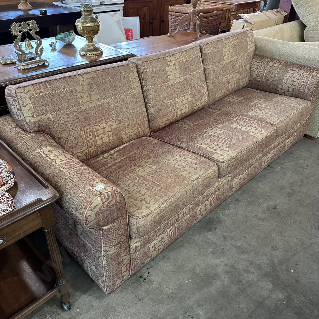 3 seater sofa Image 1++