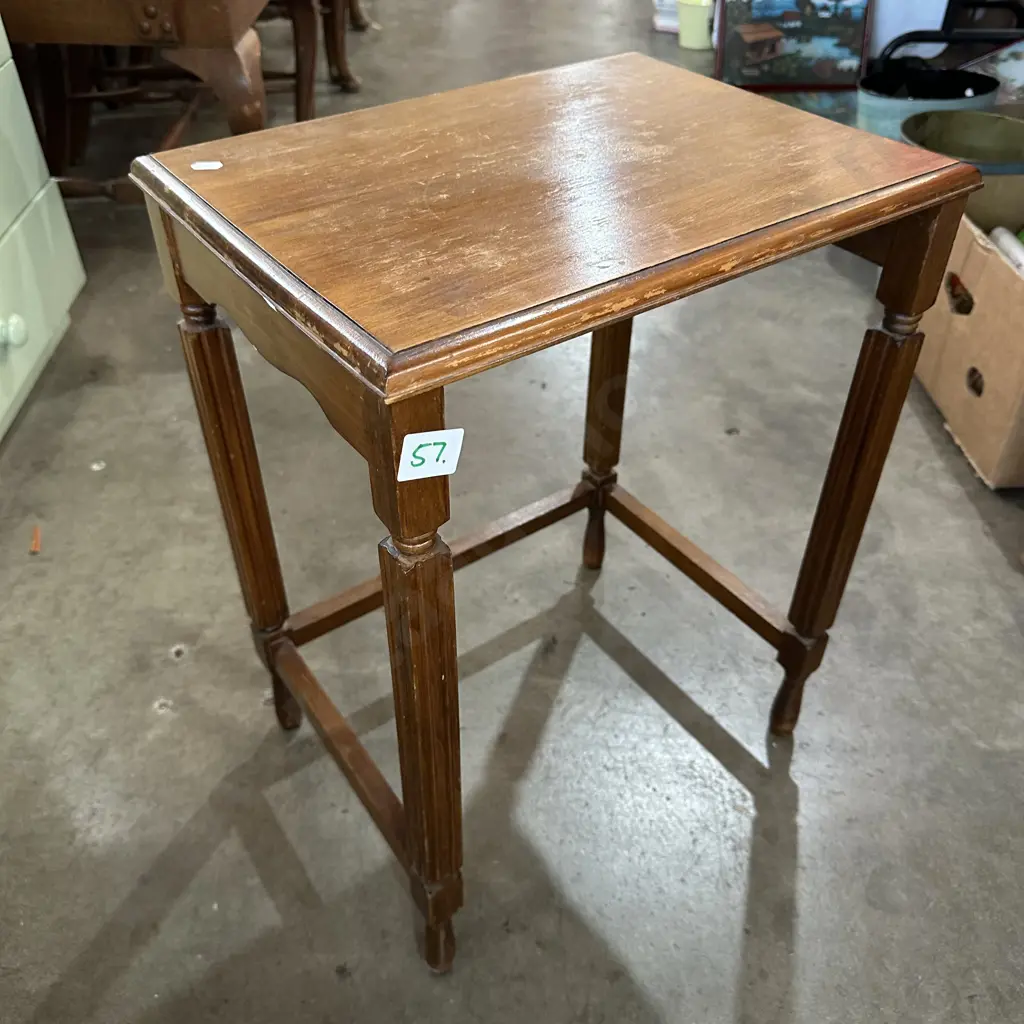 side table Image 1++