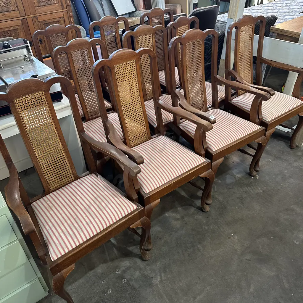 Queen Anne style chairs, 4 carvers & 6 dining (2 have lattice damage) Image 1++