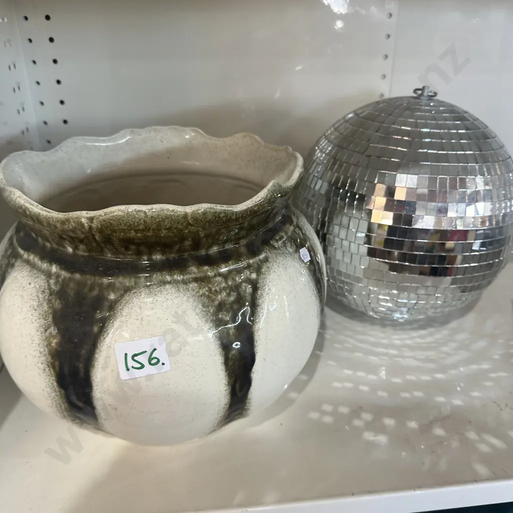 disco ball and planter Image 1++