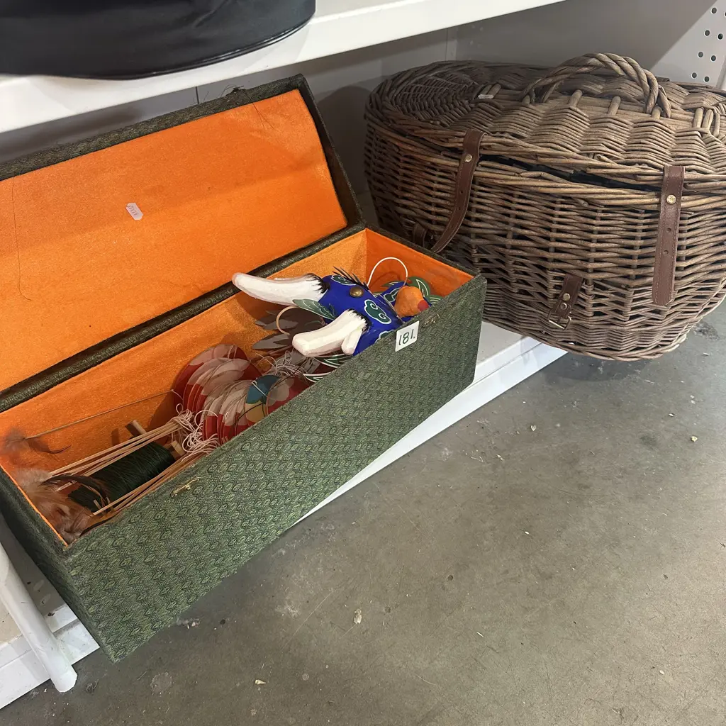 Asian kite and picnic basket Image 1++