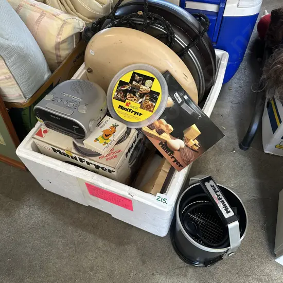 Ralta Mini deep fryer, alarm/clock/radio,cards,etc.