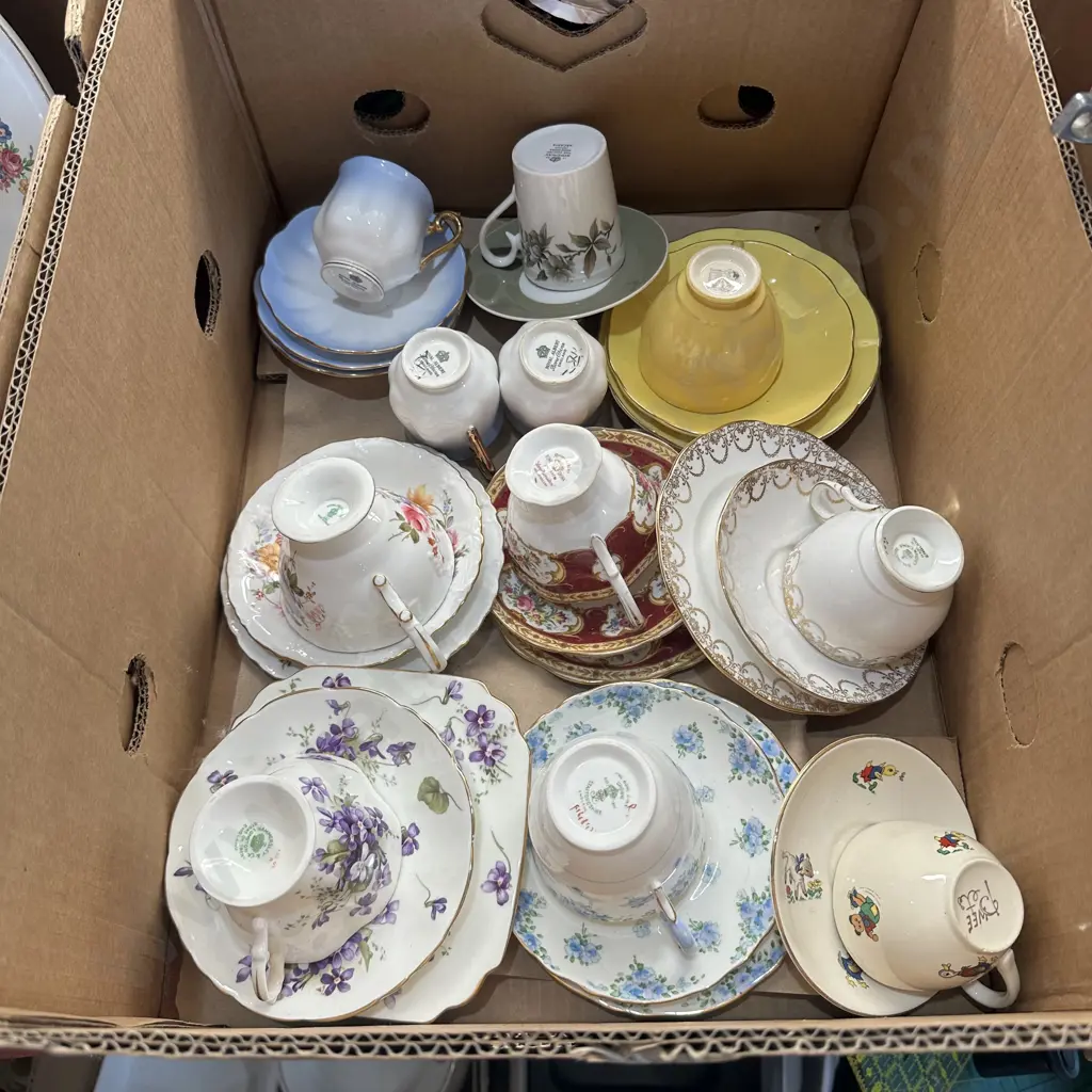 Box of english china cups plates and saucers. Image 1++