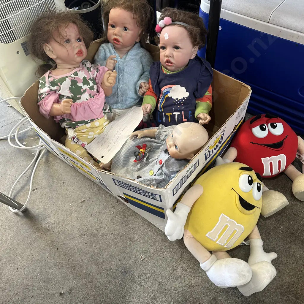 Dolls and M&Ms Image 1++