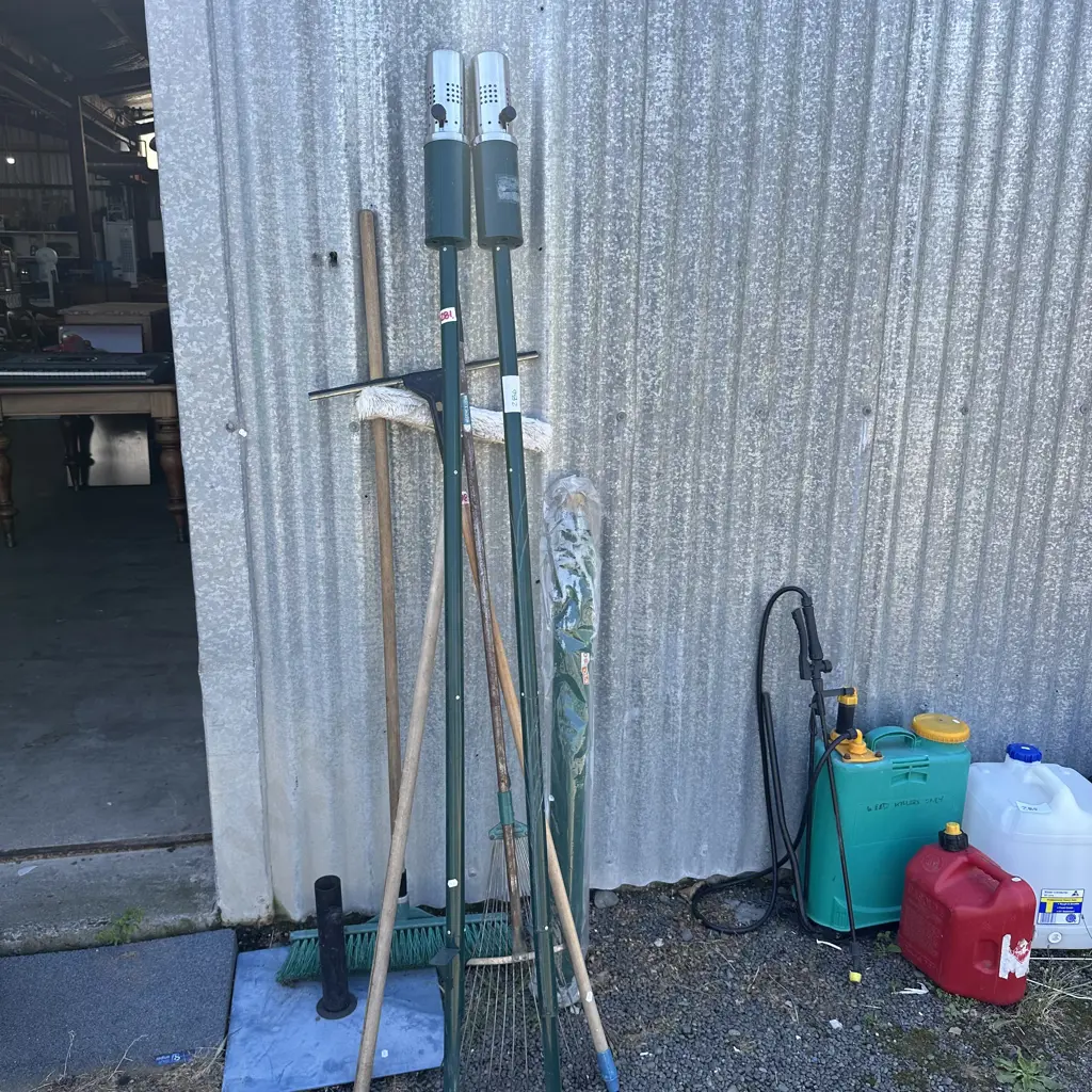 Broom, Gas lights etc. Image 1++