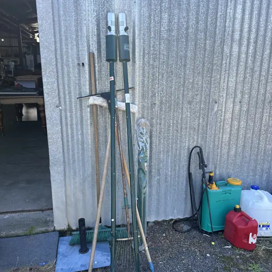 Broom, Gas lights etc.
